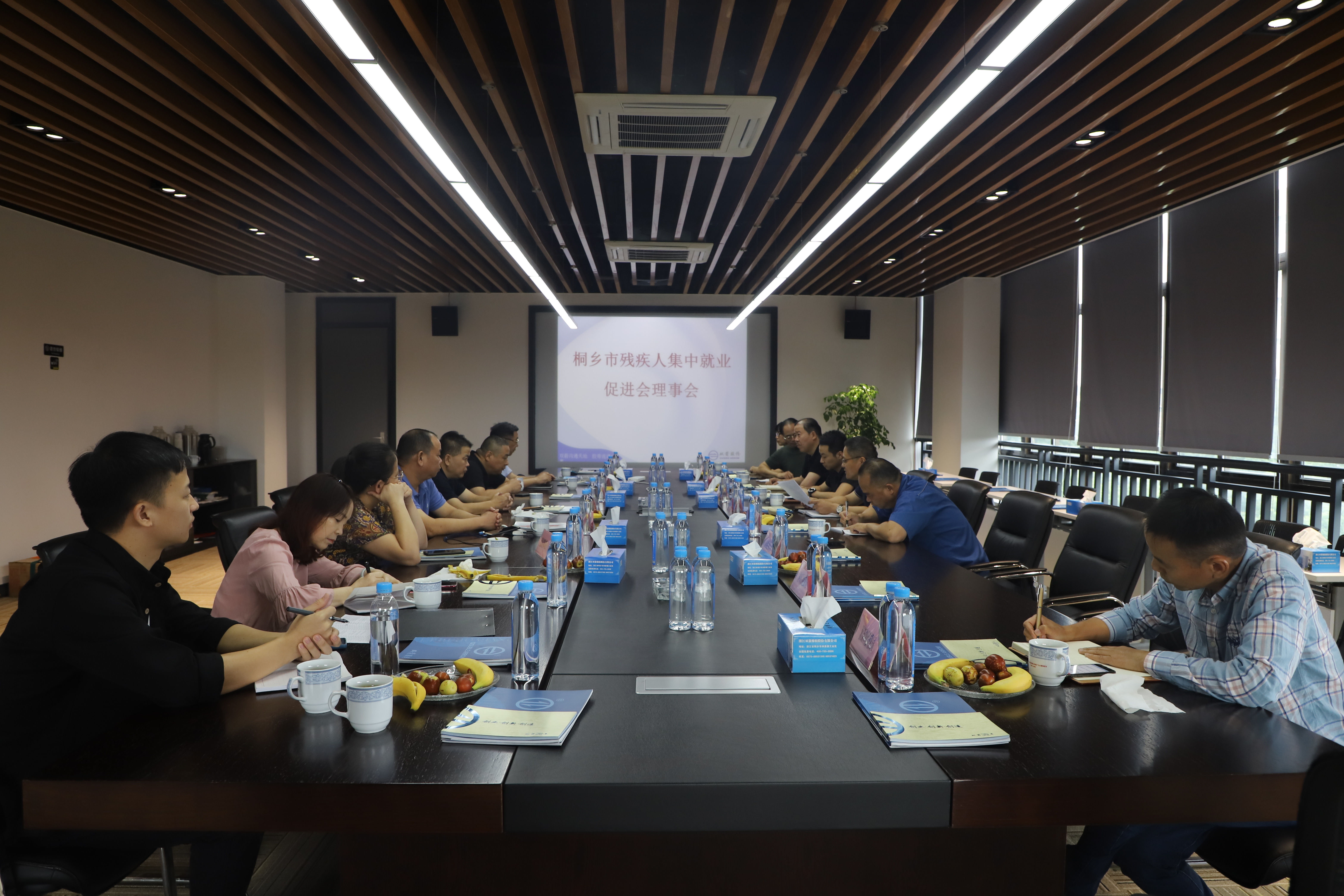 �ٿ��м��˼��о�ҵ���������»�