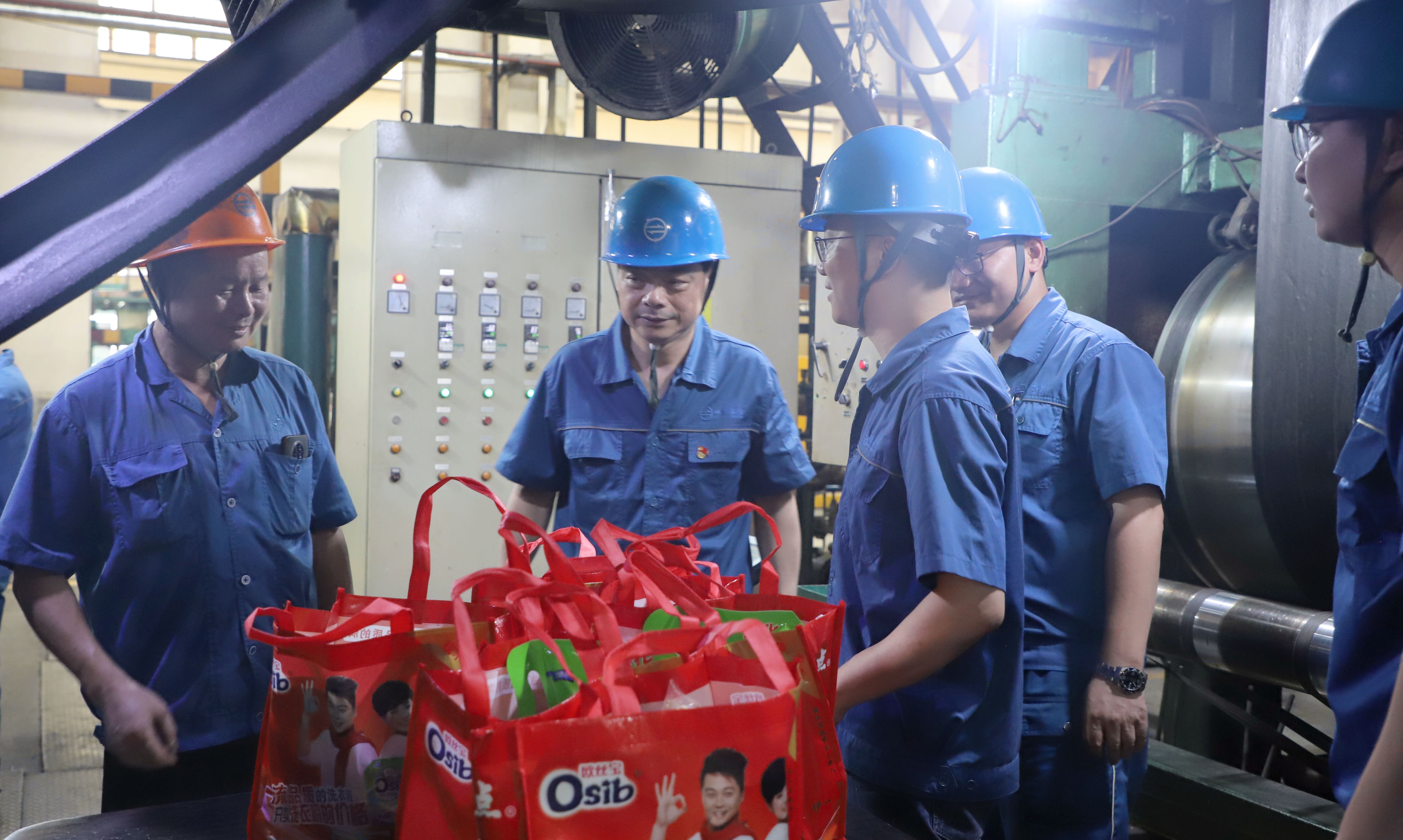 ���ǵĺ�ˮ������������PG�齫���˸����¶ȣ�